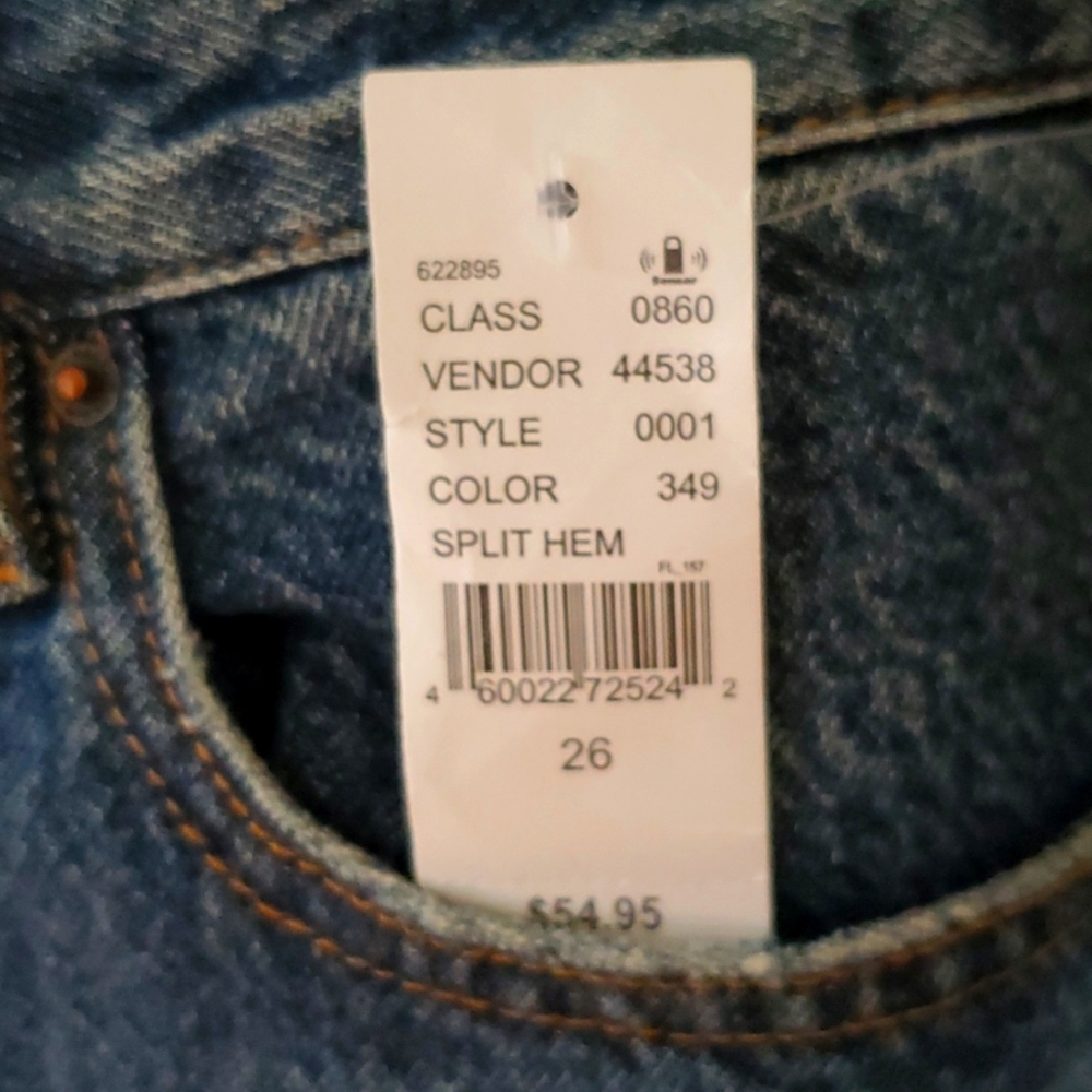 NWT Ultra High Rise Slim Split Hem Jeans - Picture 8 of 9